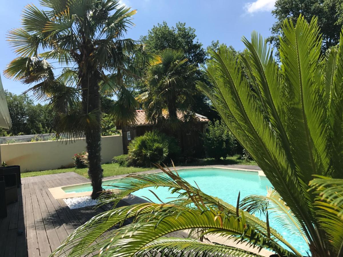 Les Rives Du Bassin Bed & Breakfast Le Teich Exterior foto